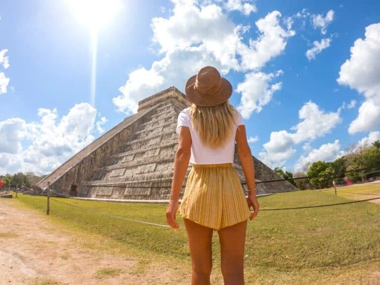 Living in Merida Mexico: Pros & Cons of Expat Life [2023]